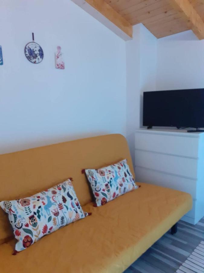 Casa Maia Dambovicioara Hotell Exteriör bild