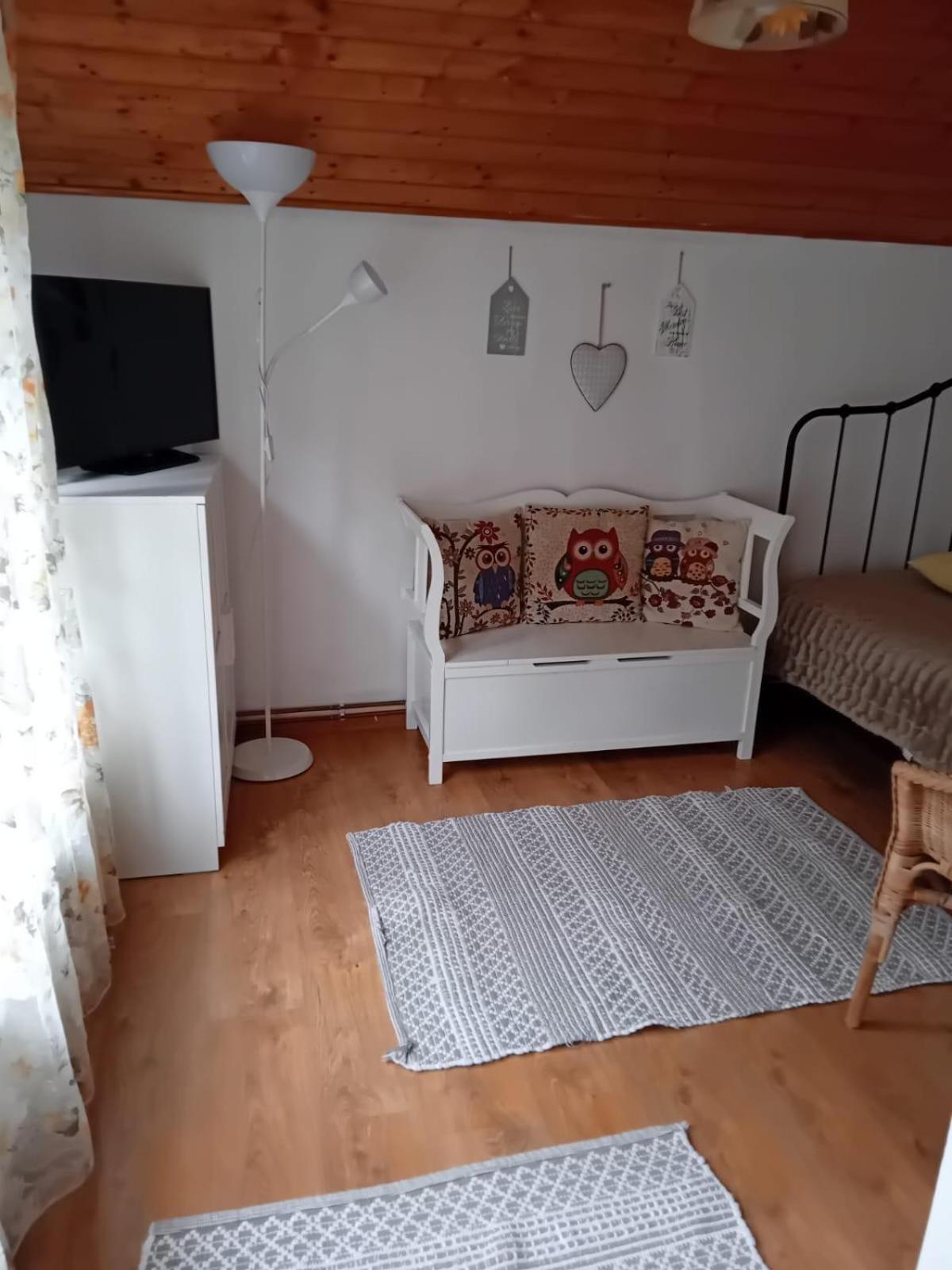 Casa Maia Dambovicioara Hotell Exteriör bild